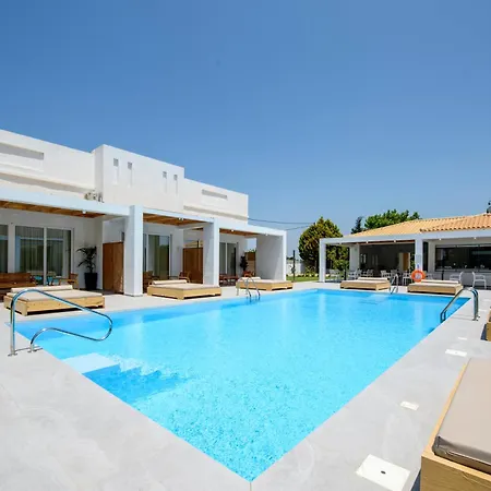 Aparthotel Blue Summer Luxury Kourouta