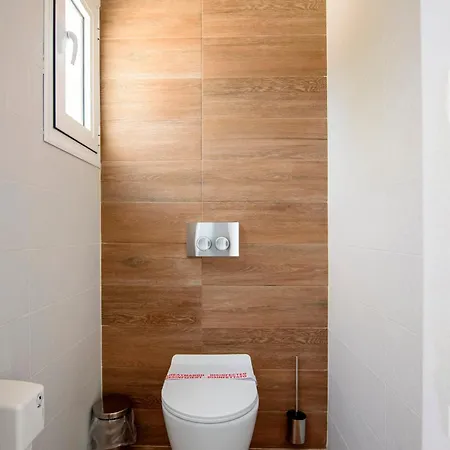 Blue Summer Luxury Aparthotel