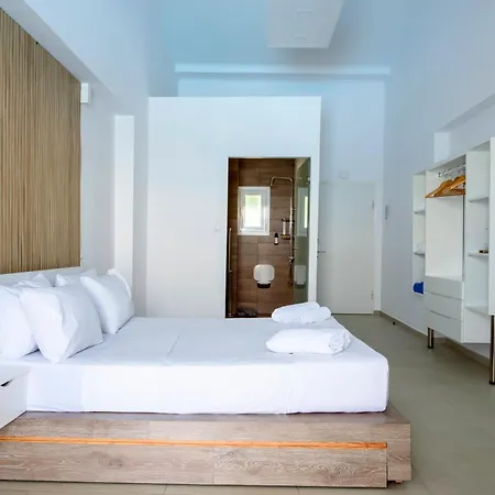 Blue Summer Luxury Aparthotel 4*