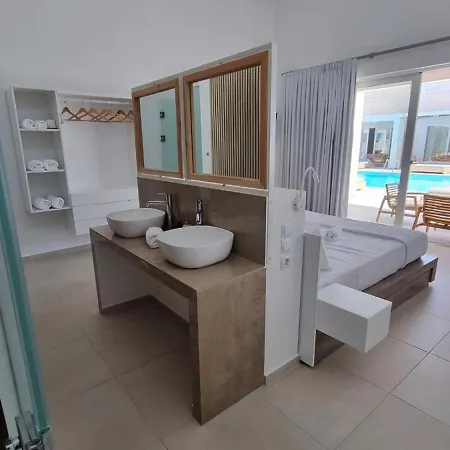 Blue Summer Luxury Apart-hotel