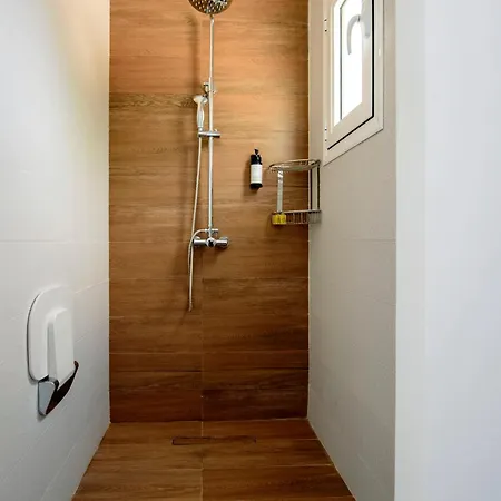 Blue Summer Luxury Apart-hotel 4*