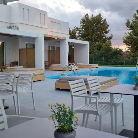 Blue Summer Luxury 4*
