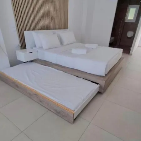 Blue Summer Luxury Aparthotel 4*