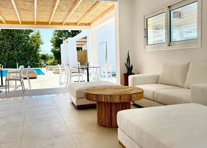 Blue Summer Luxury Aparthotel 4*