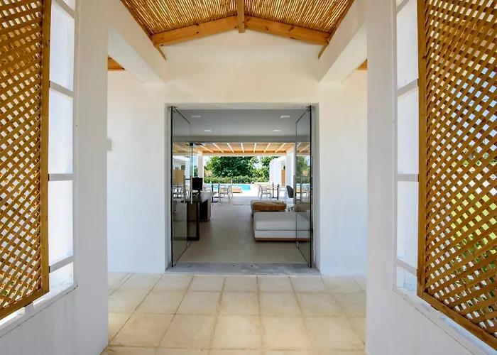 Blue Summer Luxury Kourouta