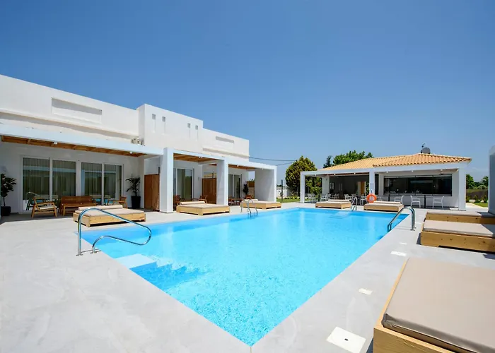 Aparthotel Blue Summer Luxury Kourouta